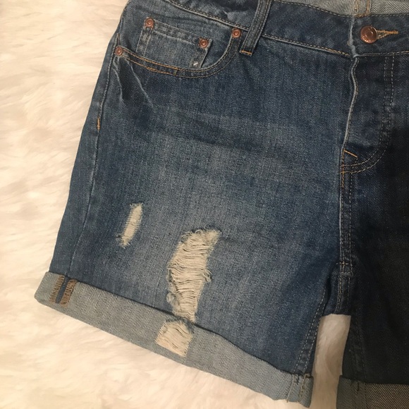 2 for $10 Blue distressed C Denim Shorts size 36 - Picture 4 of 8